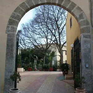 D'orleans 3*, Palermo Italien